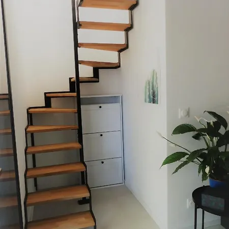 Jolie Longere Pres Canal Nantes-brest ' Petanque Guenrouet