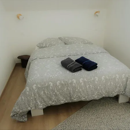 Jolie Longere Pres Canal Nantes-brest ' Petanque 別荘 Guenrouet