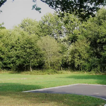 Jolie Longere Pres Canal Nantes-brest ' Petanque בית נופש *