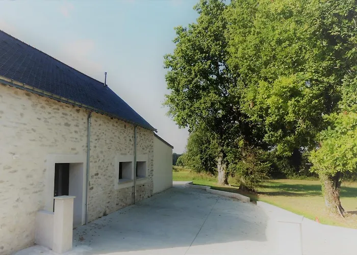 Hébergement de vacances Jolie Longère Près Canal Nantes-brest ' Pétanque *
