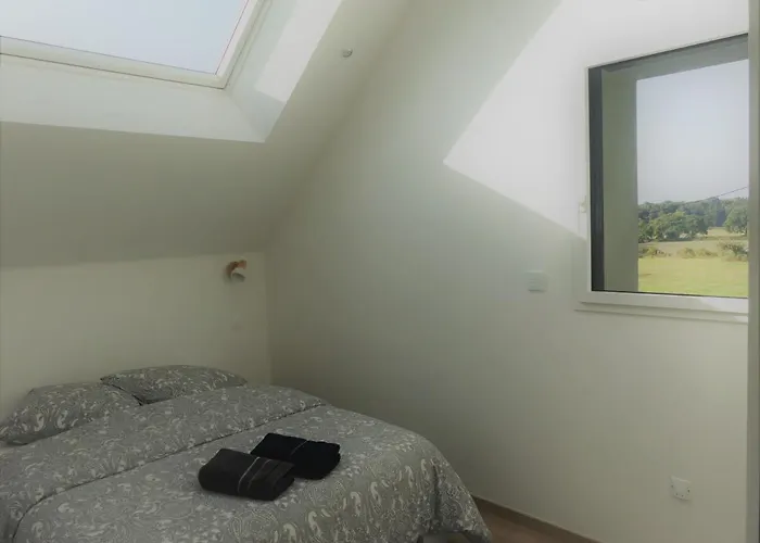 Jolie Longère Près Canal Nantes-brest ' Pétanque * Guenrouet