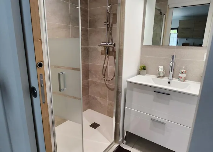 Hébergement de vacances Jolie Longère Près Canal Nantes-brest ' Pétanque *