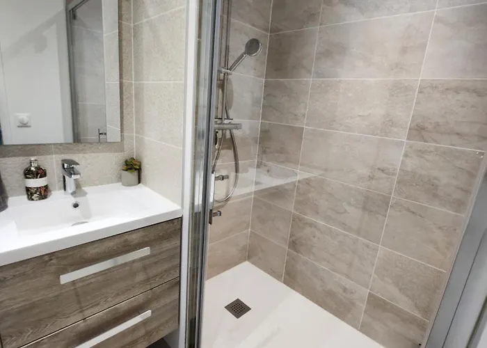 Hébergement de vacances Jolie Longère Près Canal Nantes-brest ' Pétanque *